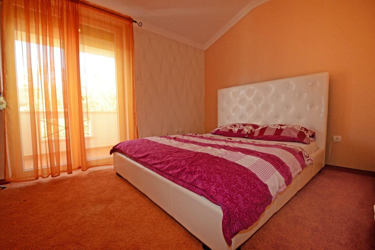 Villa Zare Porec Esterno foto