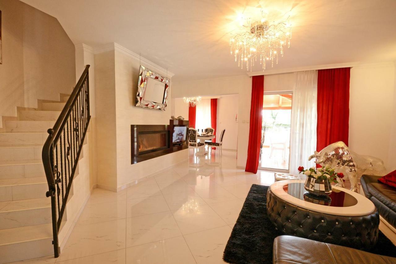 Villa Zare Porec Esterno foto