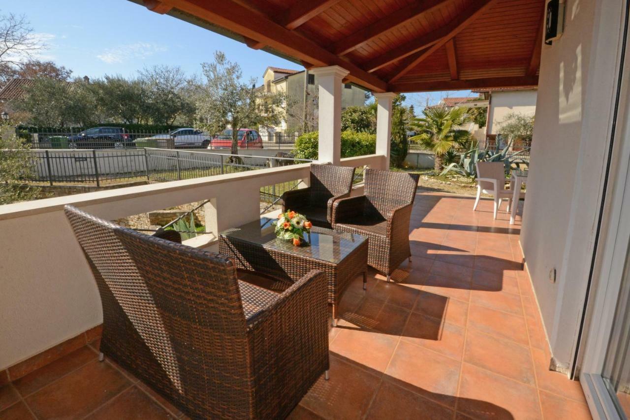 Villa Zare Porec Esterno foto