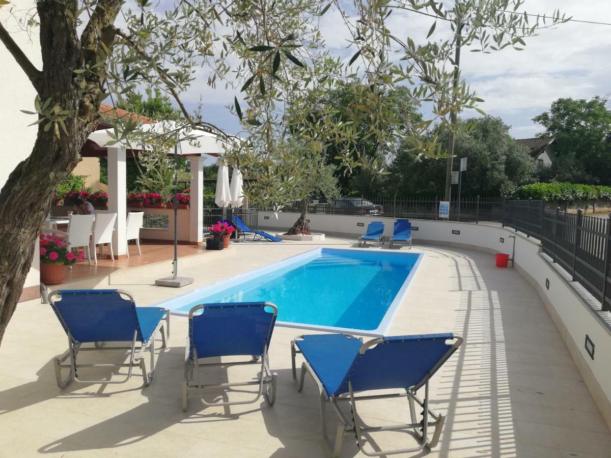 Villa Zare Porec Esterno foto