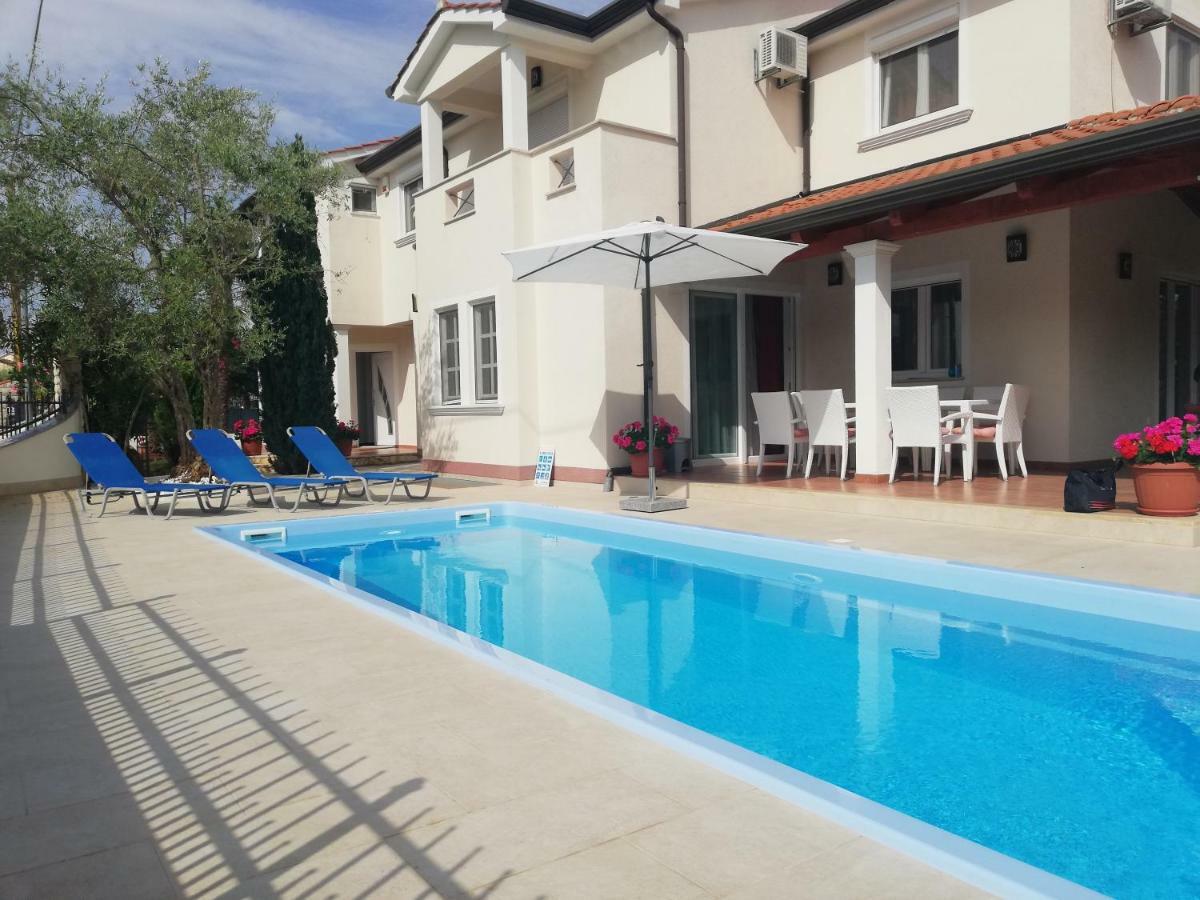 Villa Zare Porec Esterno foto